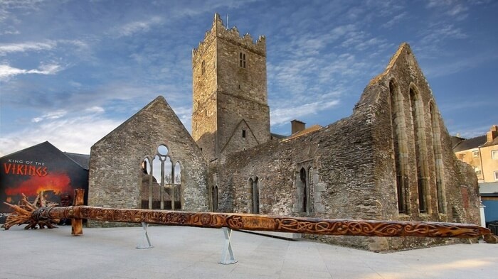 Waterford Viking Triangle & Crystal Treasures Walking Tour